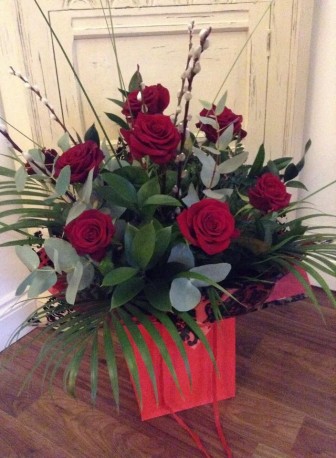 12 Red Rose Hand Tied