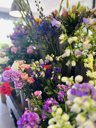 Florist Choice Hand-tied - An expert artisan florist will design a hand-tied filled with the finest quality seasonal flowers, perfectly wrapped and delivered in water.