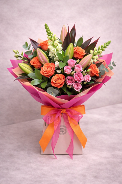 Coral Kiss No. 08 - A vibrant bouquet in coral, pink and fresh green tones, designed with a bold, modern feel.