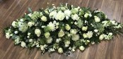 5ft White and Green Casket Spray